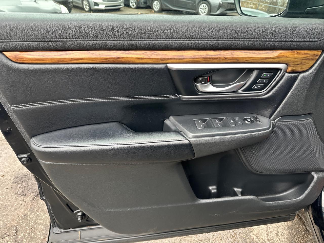 2017 Honda CR-V EX L Photo