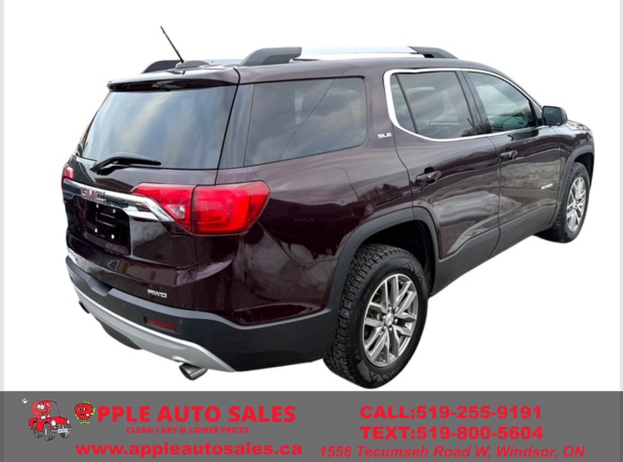 2017 GMC Acadia SLE2 Photo