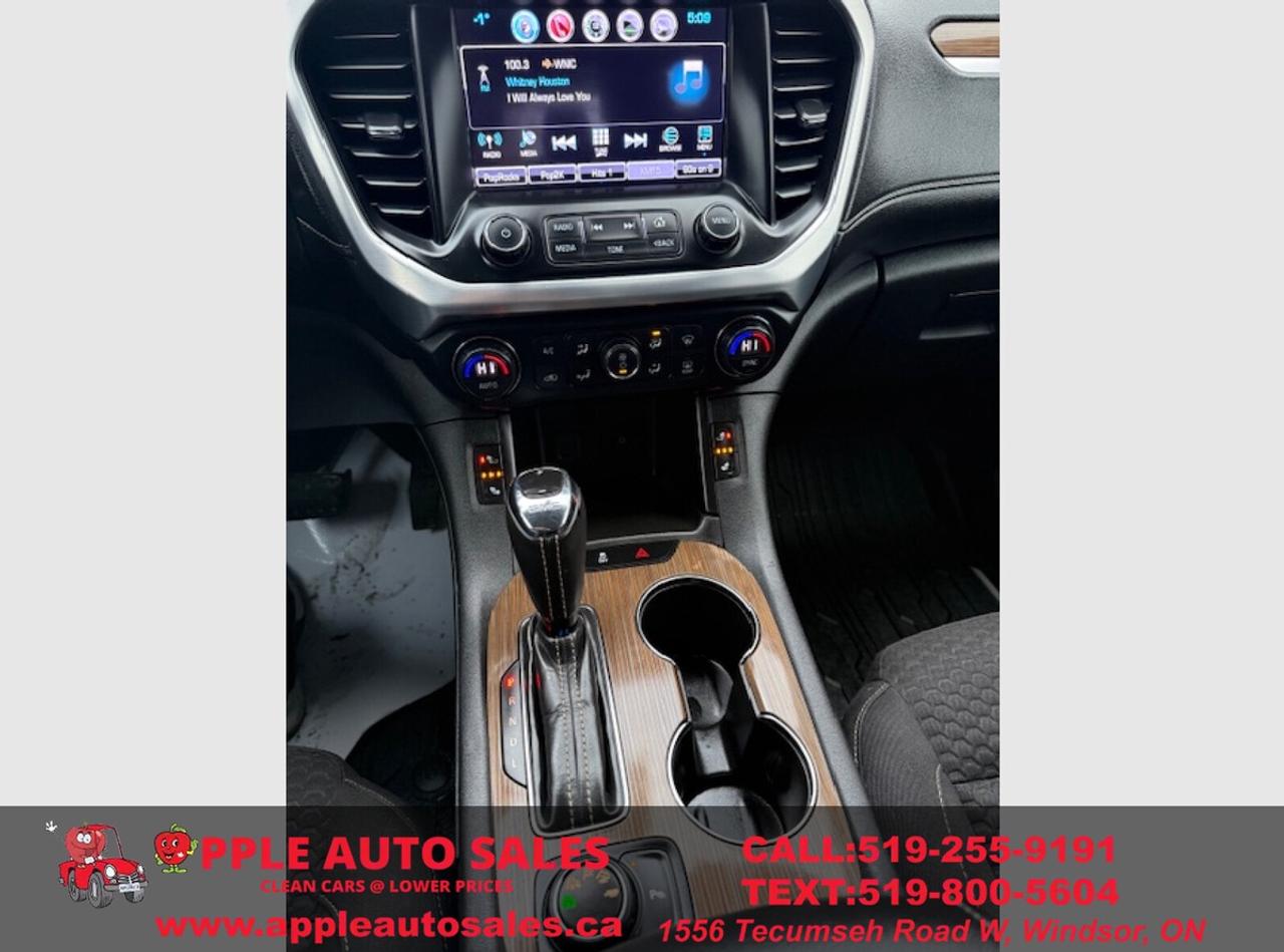 2017 GMC Acadia SLE2 Photo
