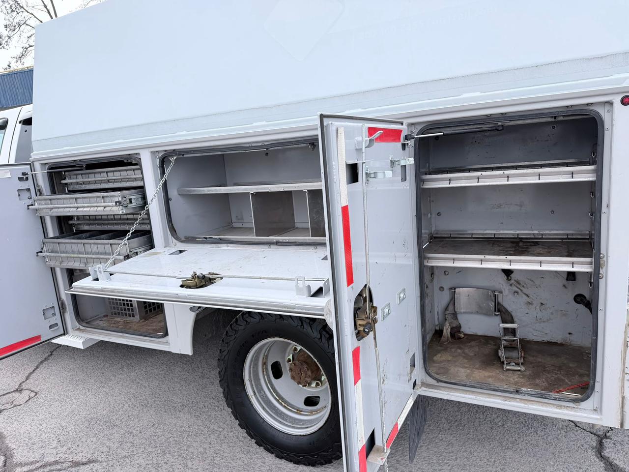 2014 Ford F-350 Super Duty XLT Photo