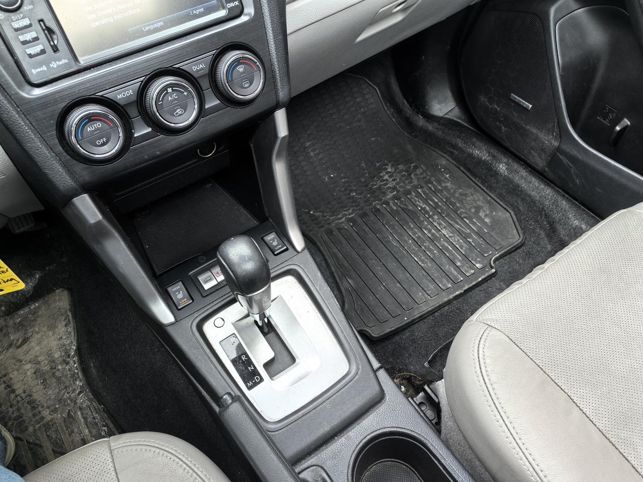 2014 Subaru Forester TOURING Photo