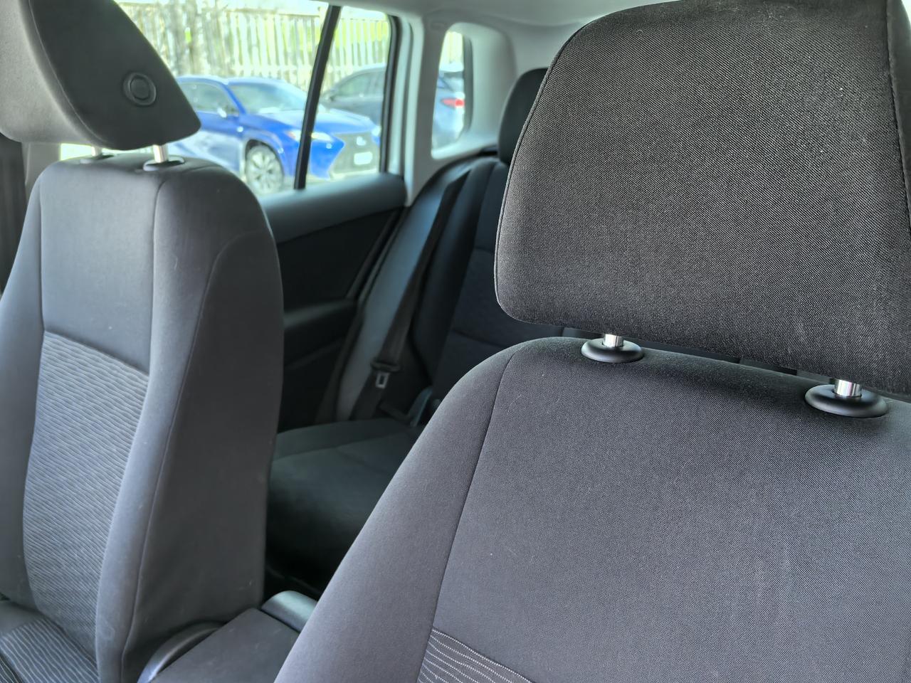 2015 Volkswagen Tiguan S Photo