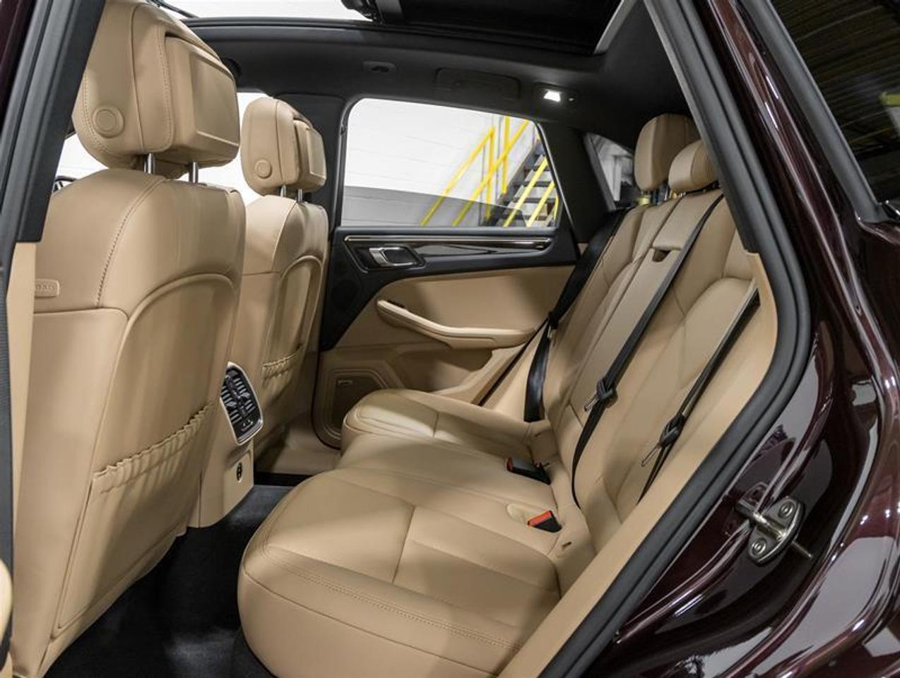 2026 Porsche Macan  Photo