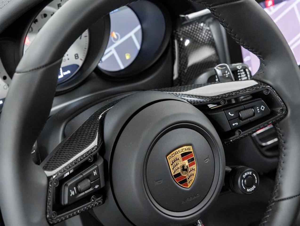 2026 Porsche Macan  Photo