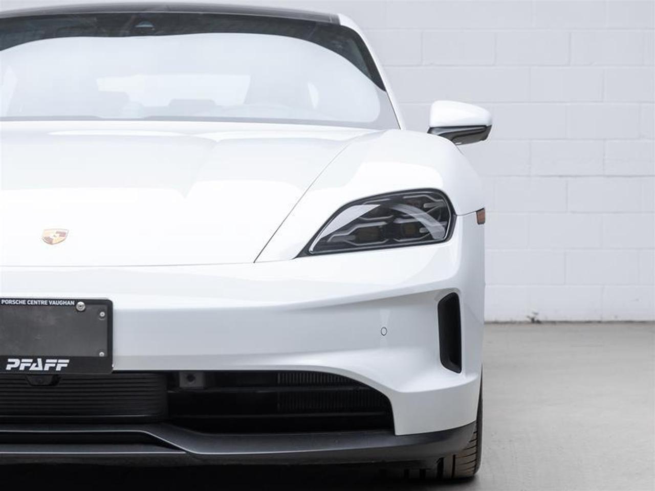 2025 Porsche Taycan  Photo3