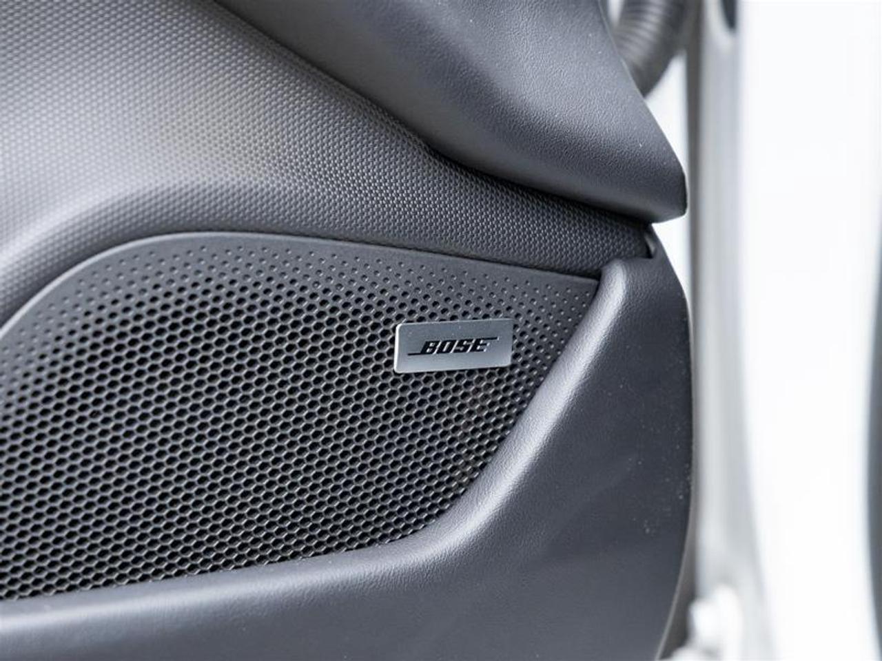 2025 Porsche Taycan  Photo