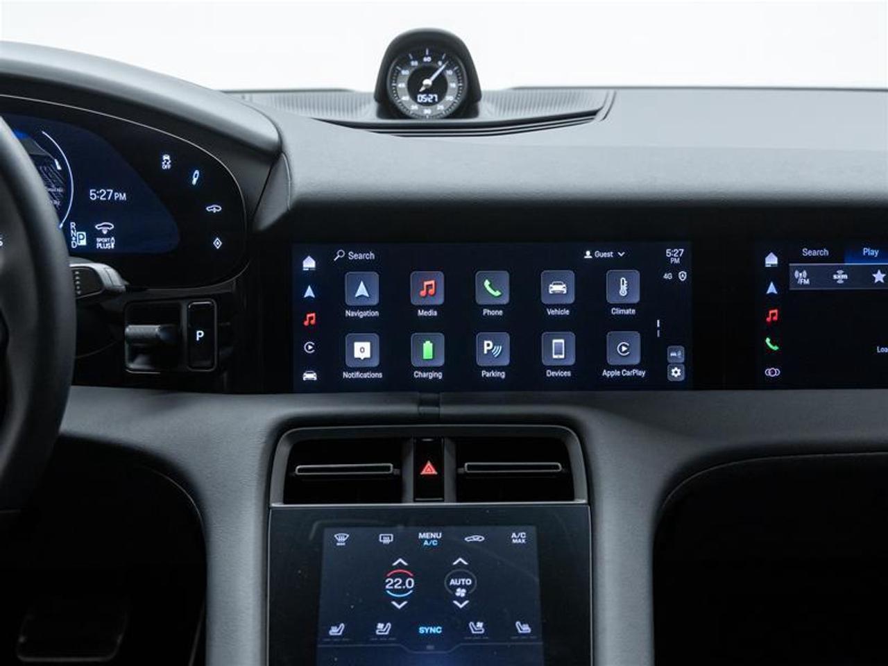 2025 Porsche Taycan  Photo