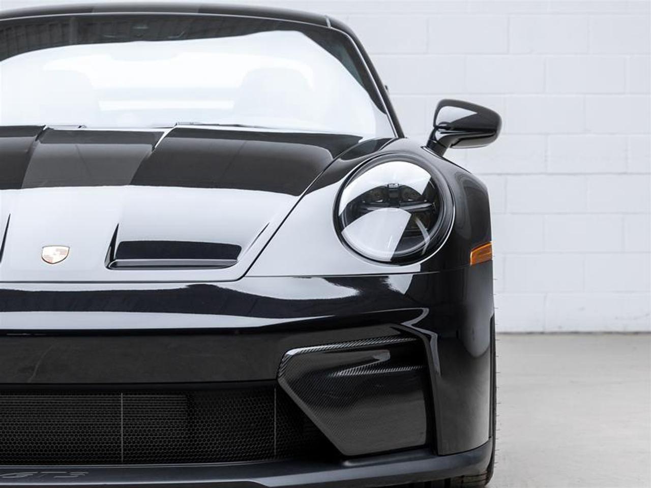 2025 Porsche 911  Photo