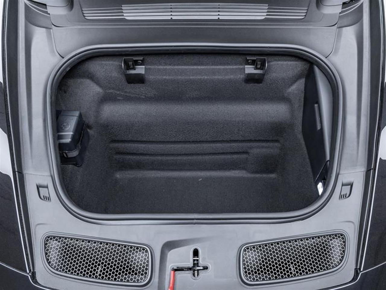 2025 Porsche 911  Photo