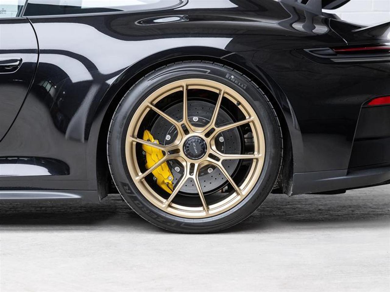 2025 Porsche 911  Photo