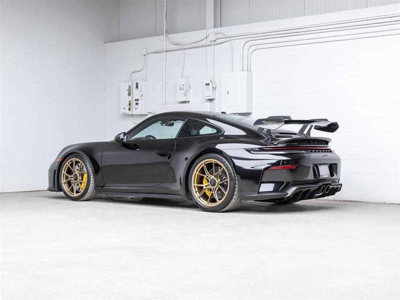 2025 Porsche 911  Photo