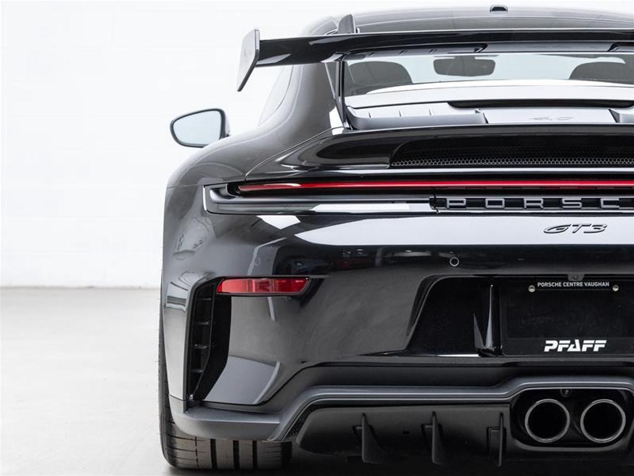 2025 Porsche 911  Photo
