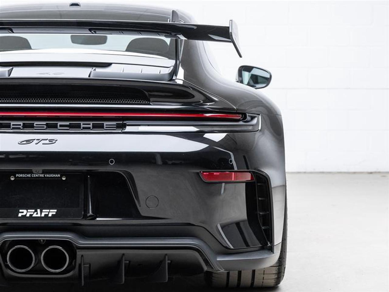 2025 Porsche 911  Photo