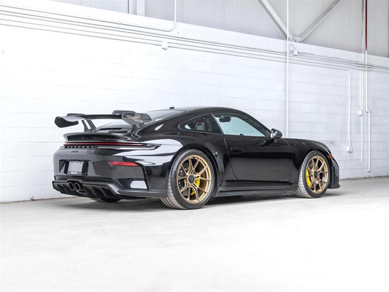 2025 Porsche 911  Photo