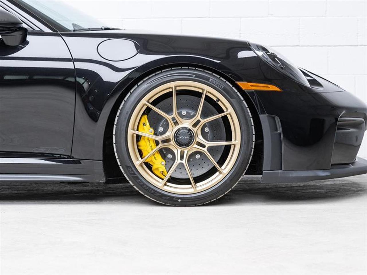 2025 Porsche 911  Photo