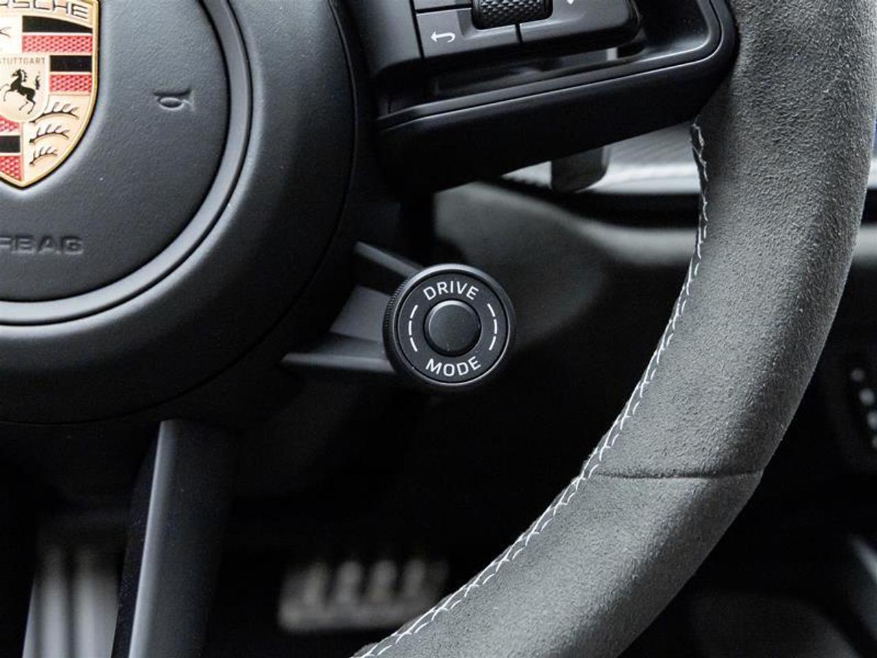 2025 Porsche 911  Photo