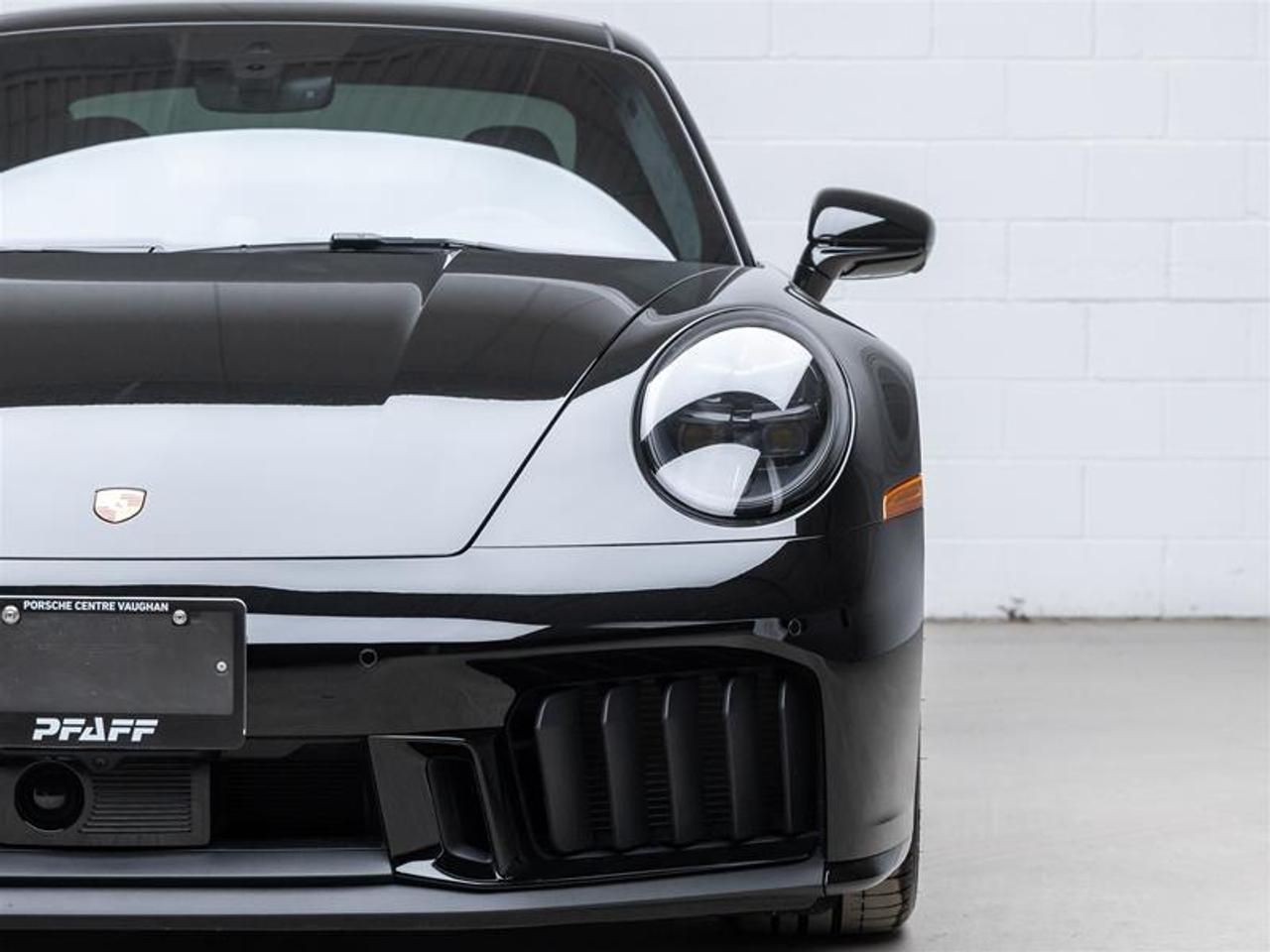 2026 Porsche 911  Photo3