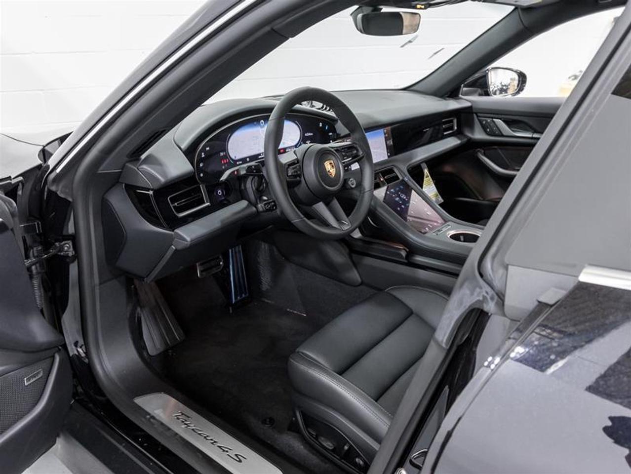 2025 Porsche Taycan  Photo