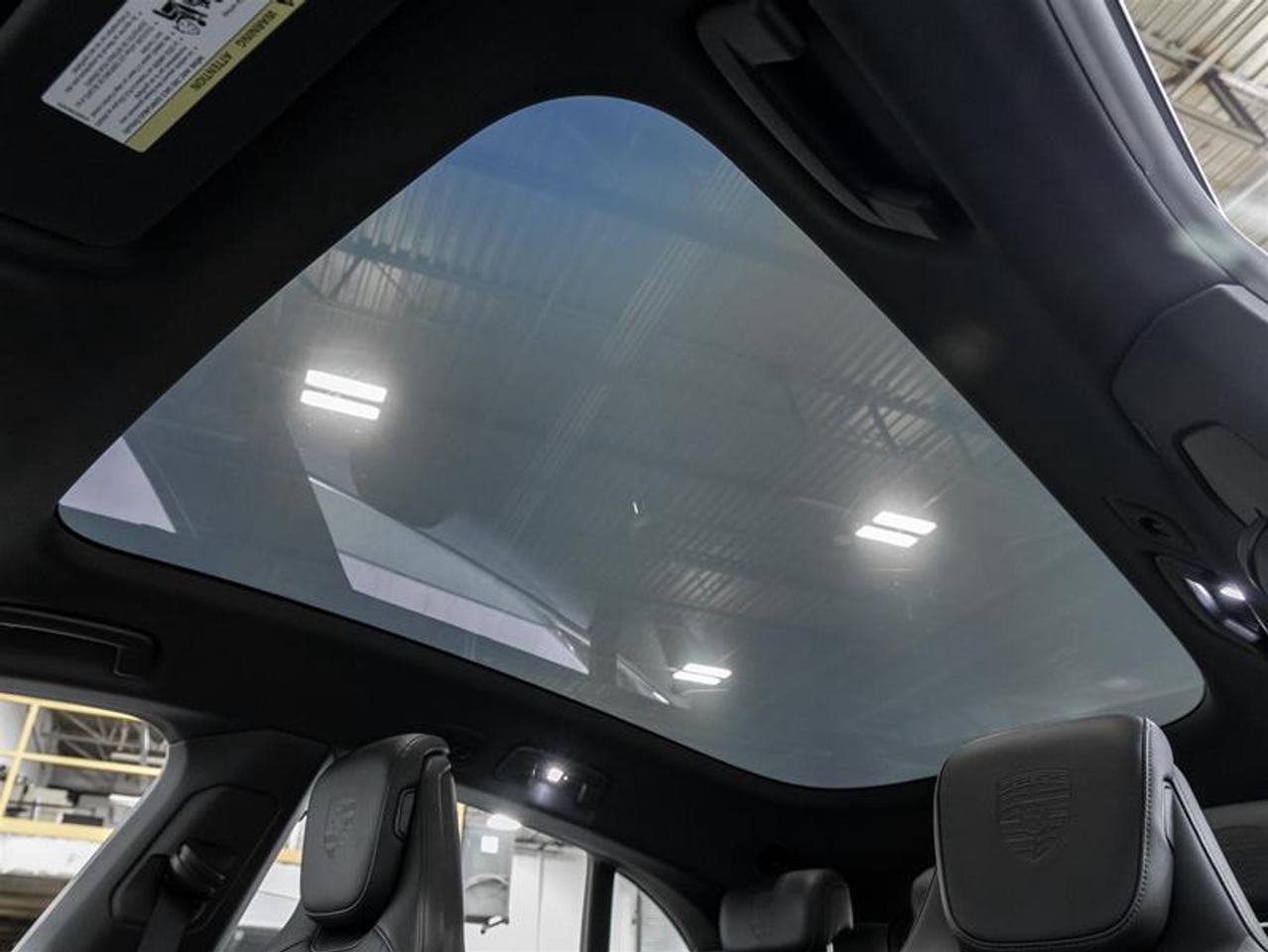 2025 Porsche Taycan  Photo