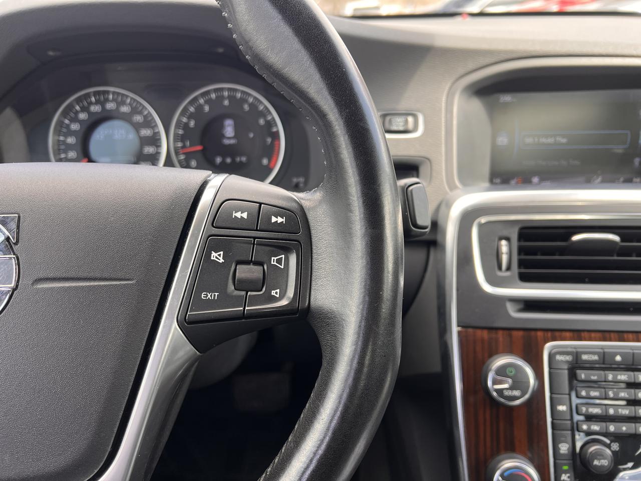 2012 Volvo S60 T5 Level I Photo