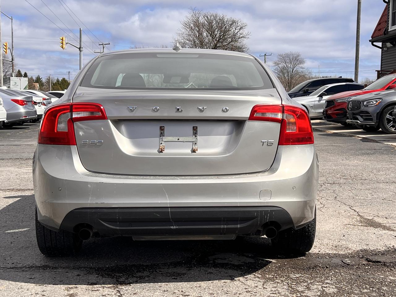2012 Volvo S60 T5 Level I Photo3