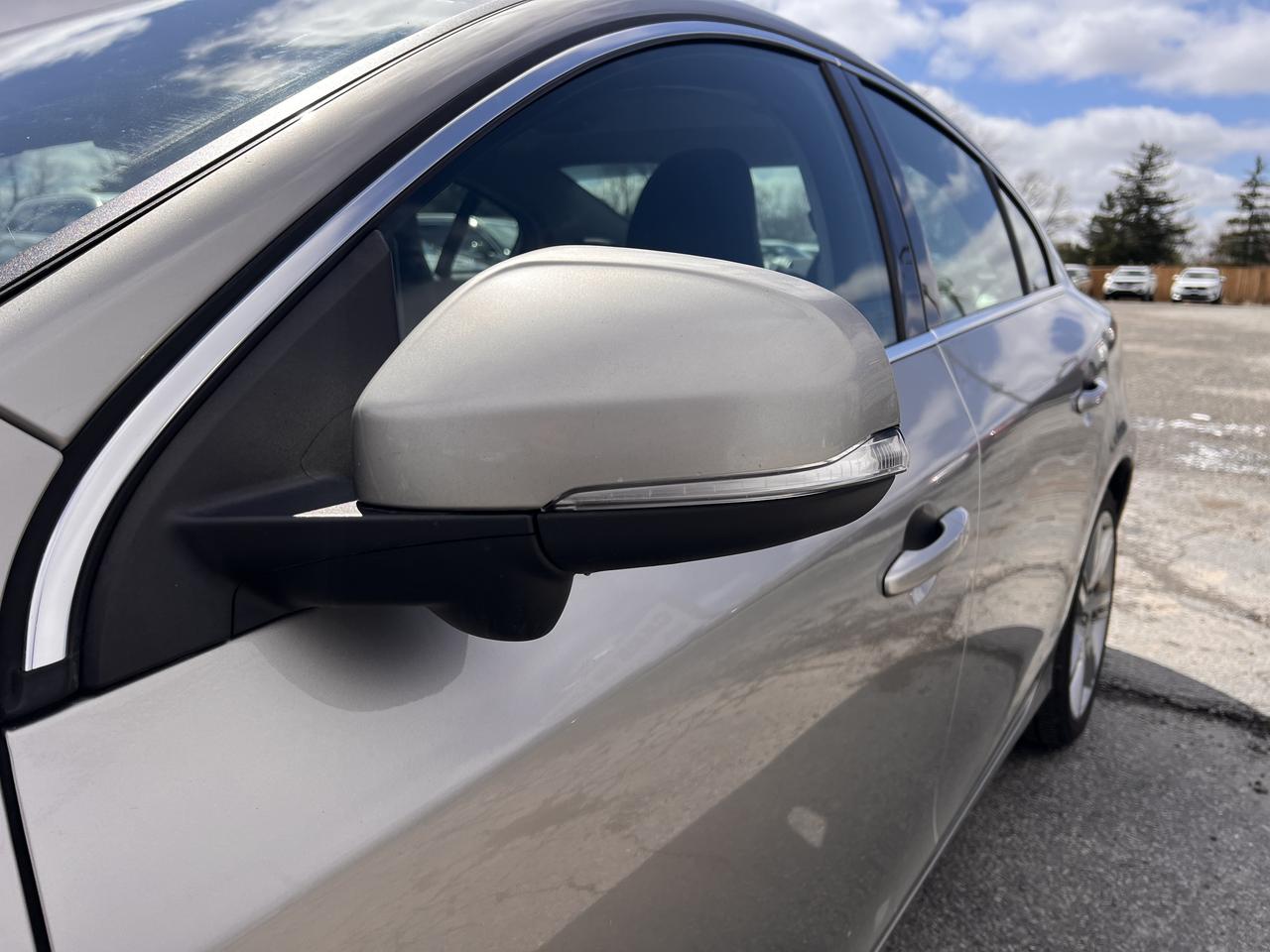 2012 Volvo S60 T5 Level I Photo