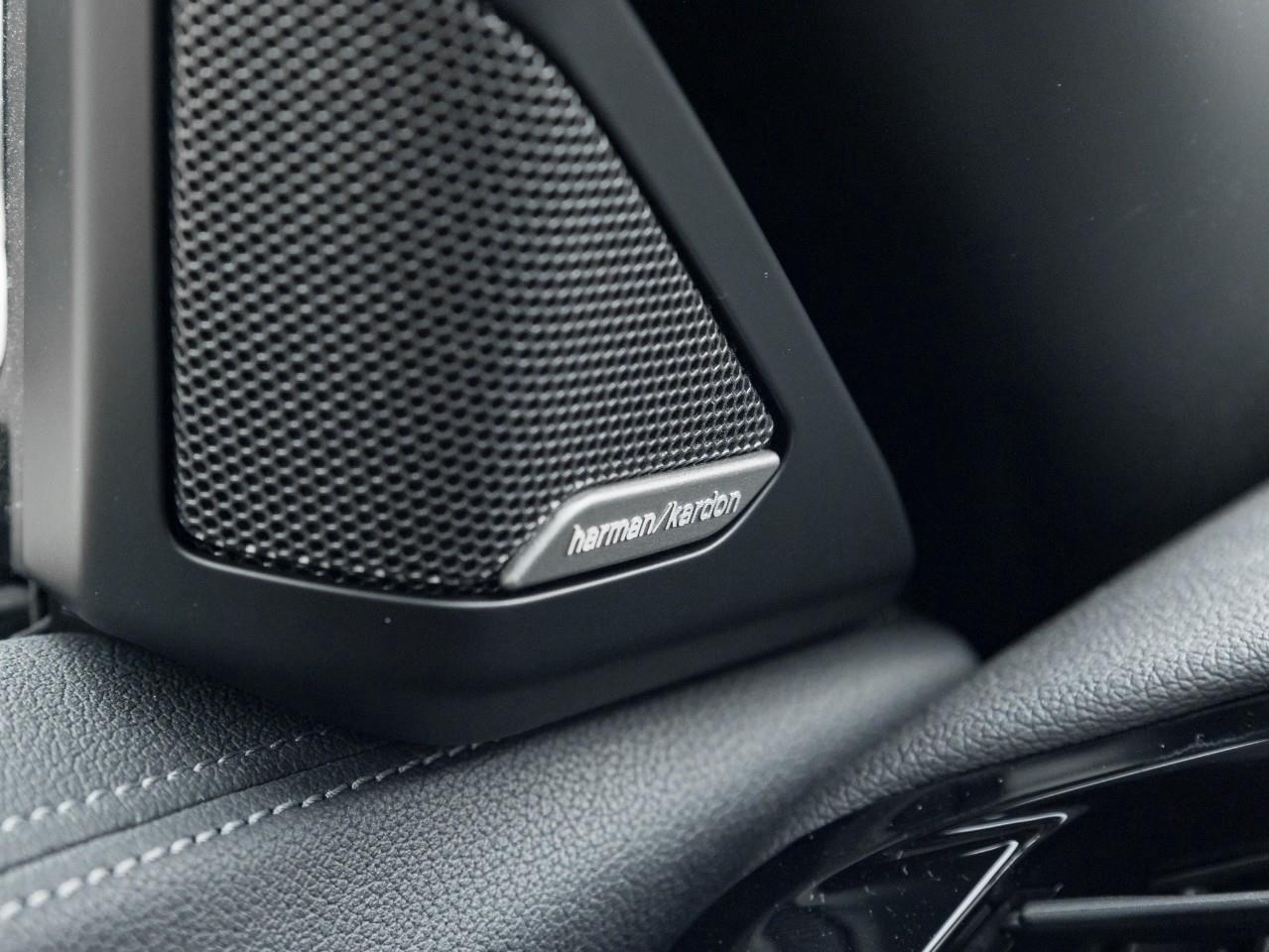 2026 BMW Z4 M40i 2dr Rear-Wheel Drive Roadster Photo