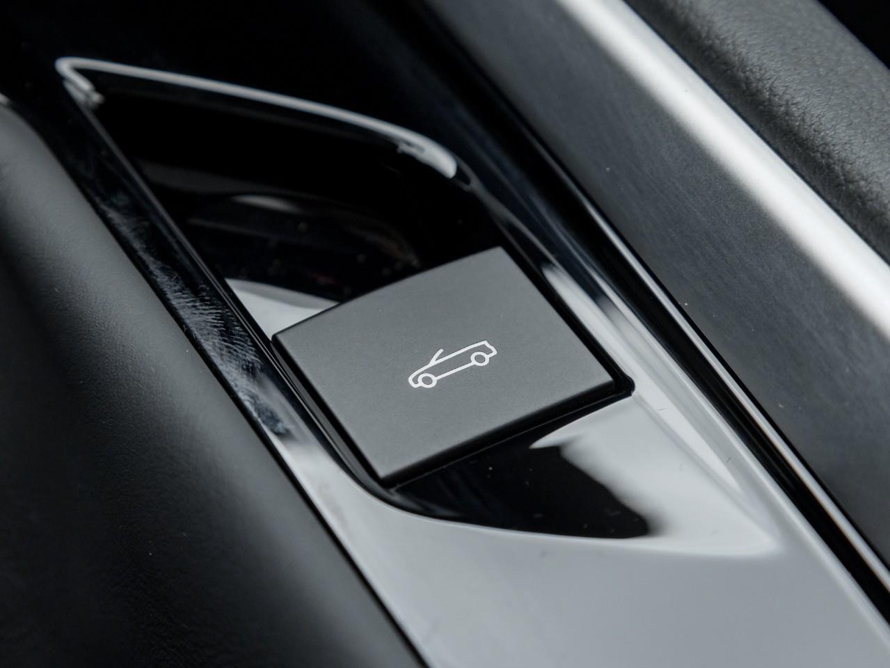 2026 BMW Z4 M40i 2dr Rear-Wheel Drive Roadster Photo