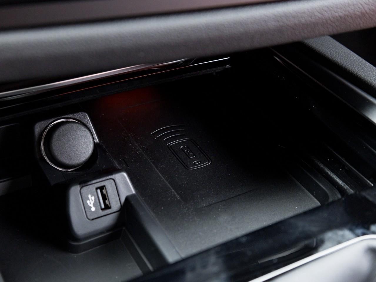 2026 BMW Z4 M40i 2dr Rear-Wheel Drive Roadster Photo