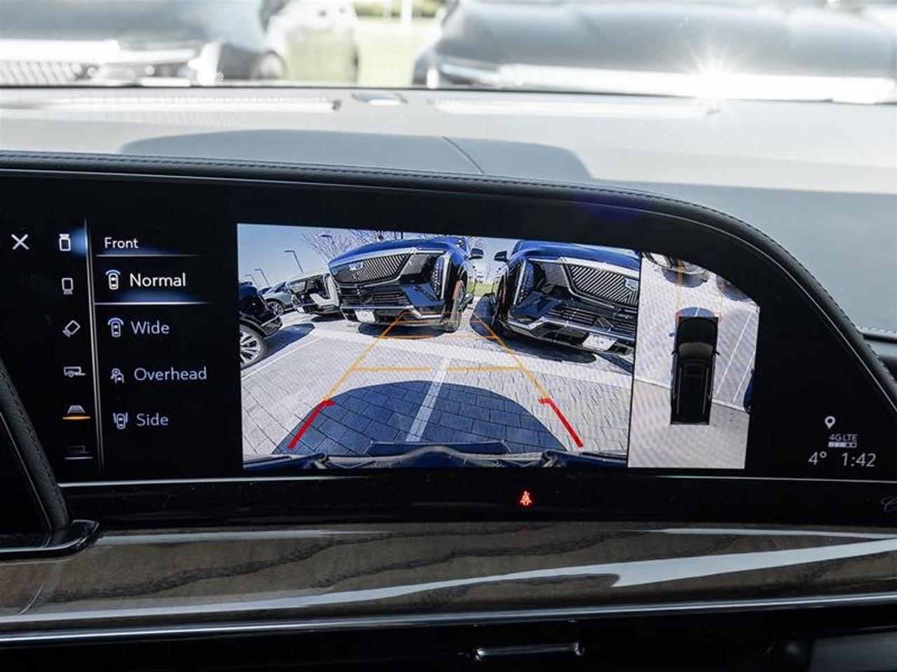 2023 Cadillac Escalade ESV 4WD Sport Platinum Photo