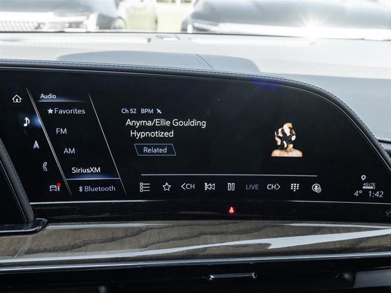 2023 Cadillac Escalade ESV 4WD Sport Platinum Photo