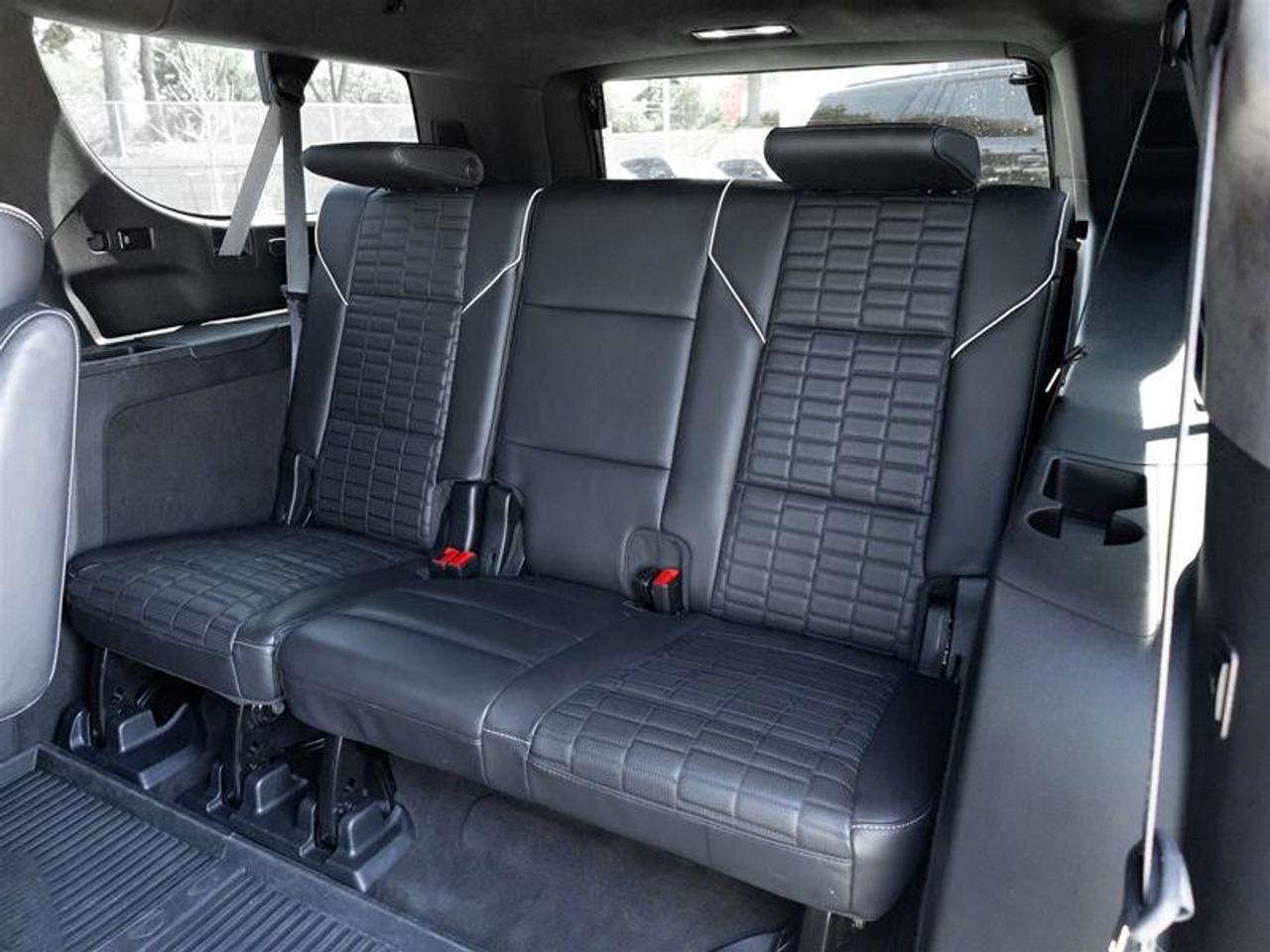 2023 Cadillac Escalade ESV 4WD Sport Platinum Photo