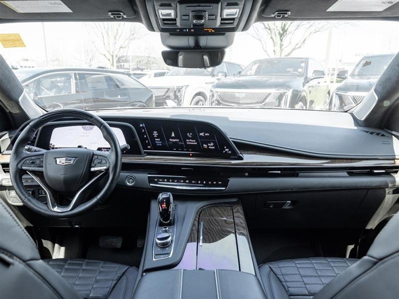 2023 Cadillac Escalade ESV 4WD Sport Platinum Photo