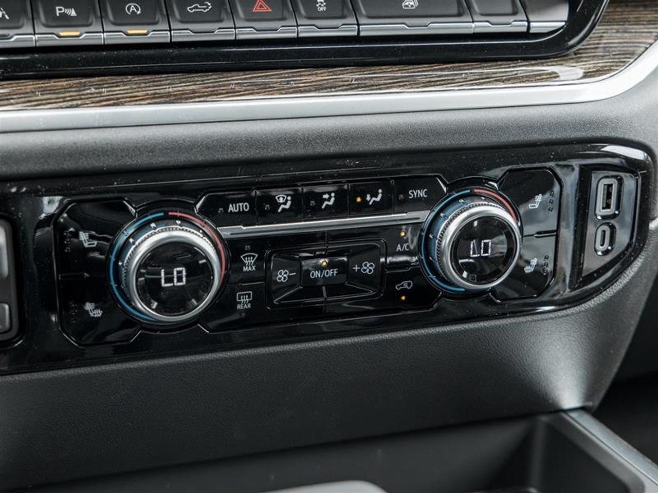 2026 GMC Sierra 1500 ELEVATION Photo
