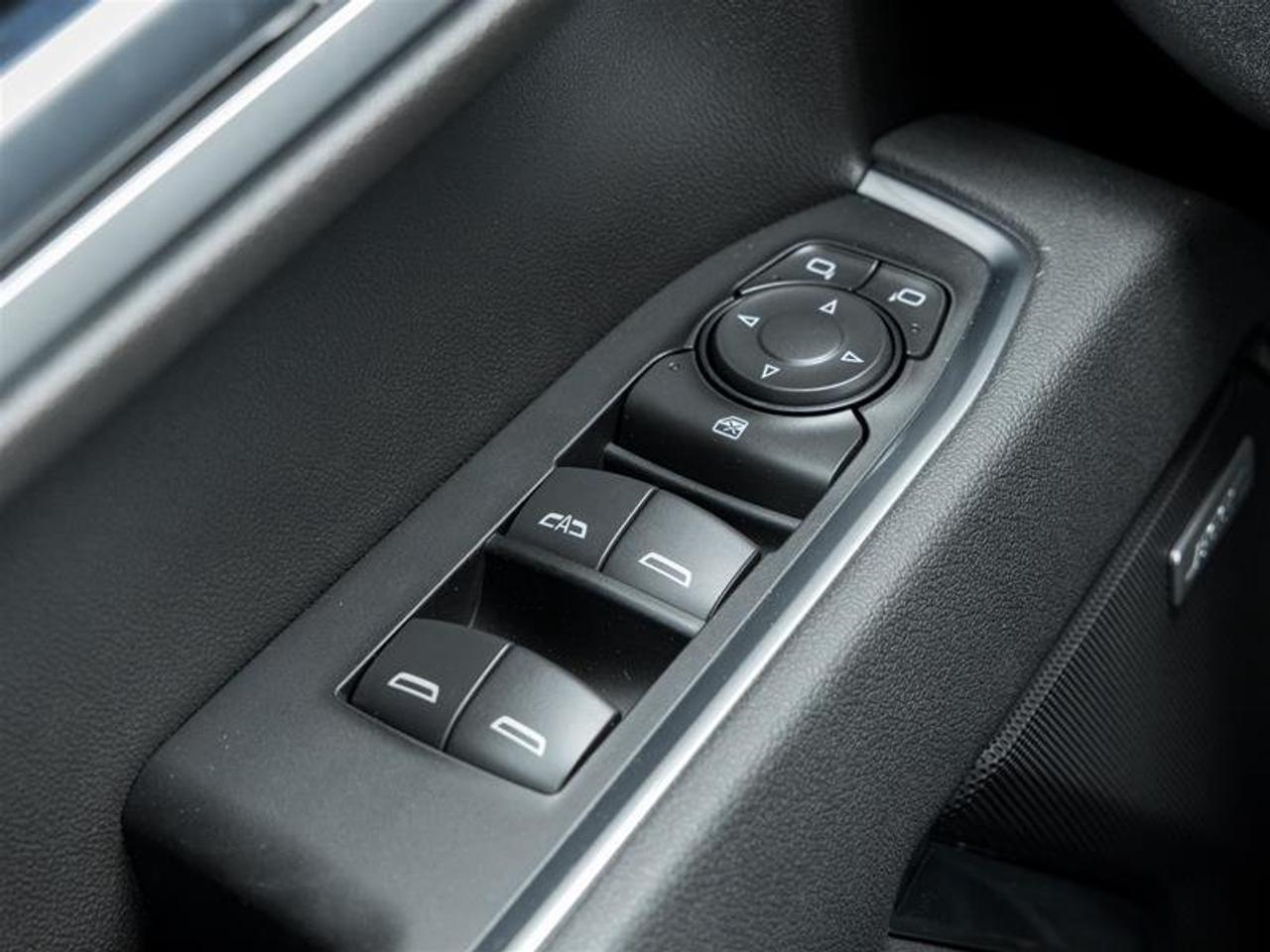 2026 Chevrolet Silverado 1500 RST Photo