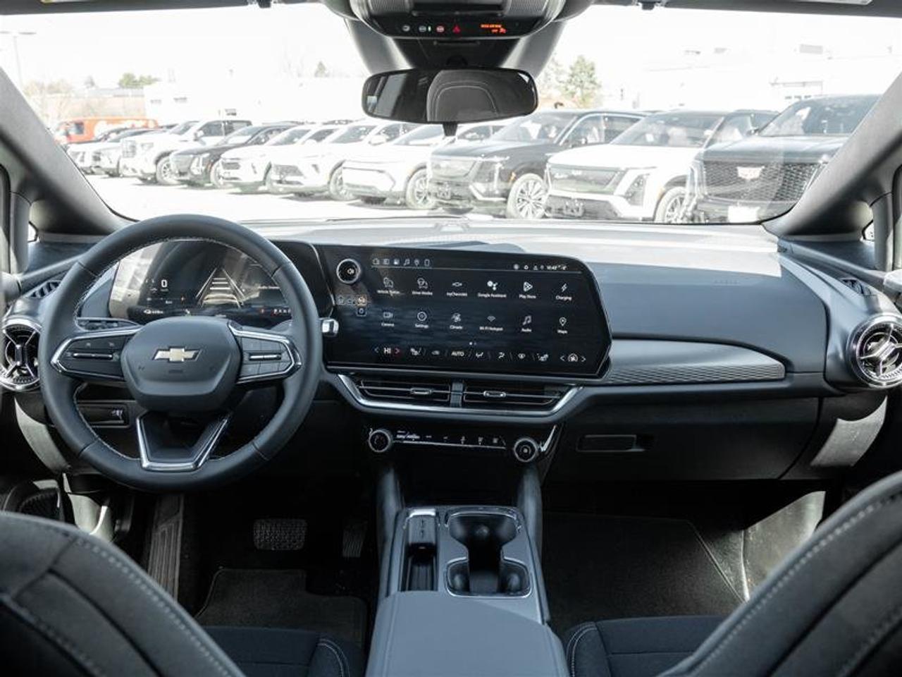 2026 Chevrolet Equinox EV 2LT Photo