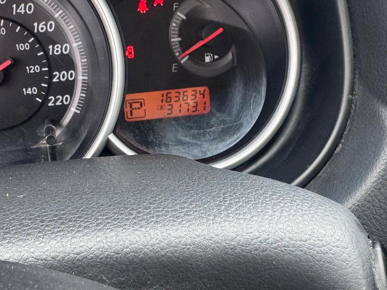 2011 Nissan Versa 1.8 S, AUTOMATIC, NOT CVT, 163KMS, CERTIFIED Photo