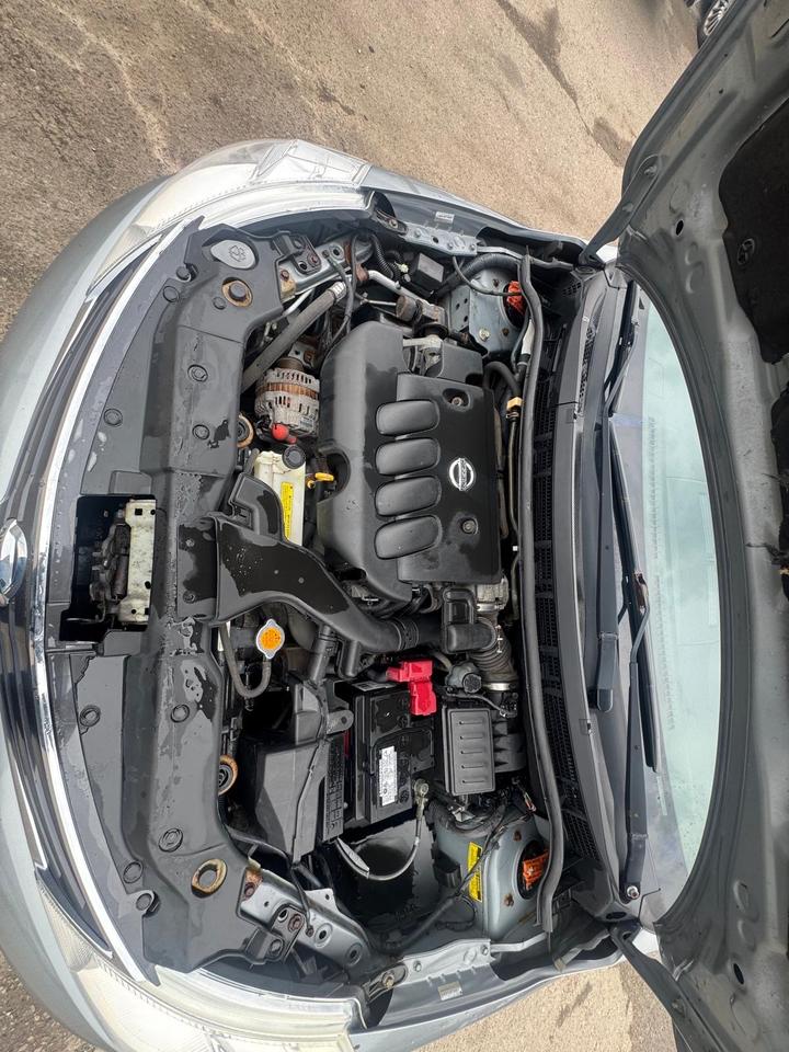 2011 Nissan Versa 1.8 S, AUTOMATIC, NOT CVT, 163KMS, CERTIFIED Photo