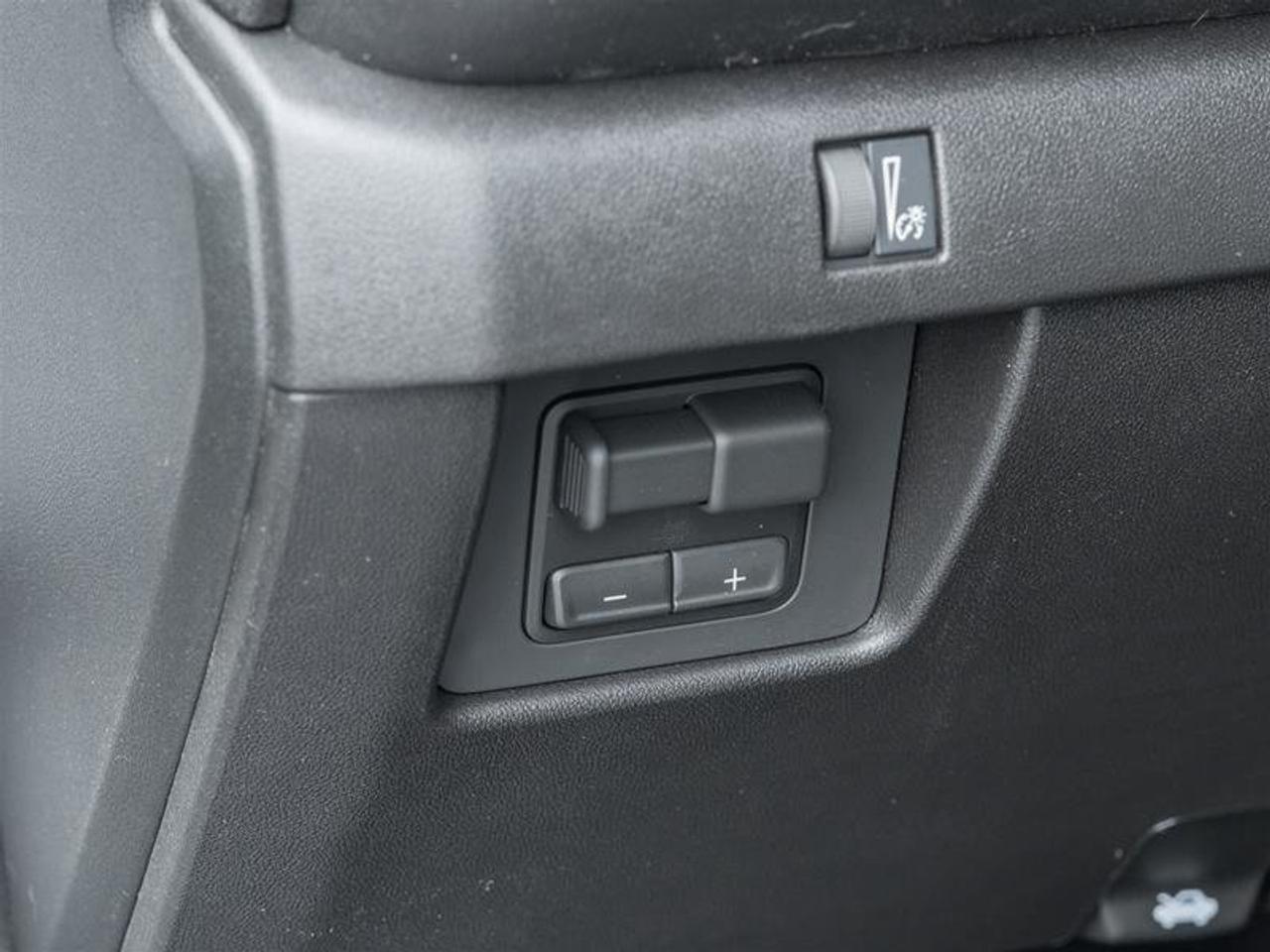 2026 Chevrolet Colorado WT Photo