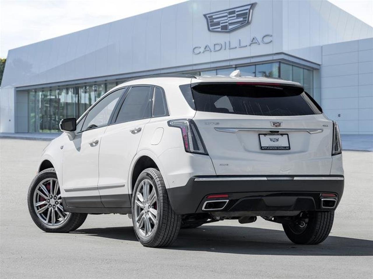 2026 Cadillac XT5 Sport Photo