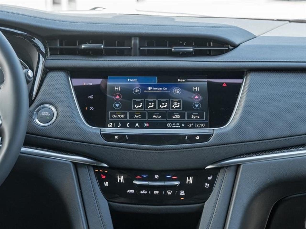 2026 Cadillac XT5 Sport Photo