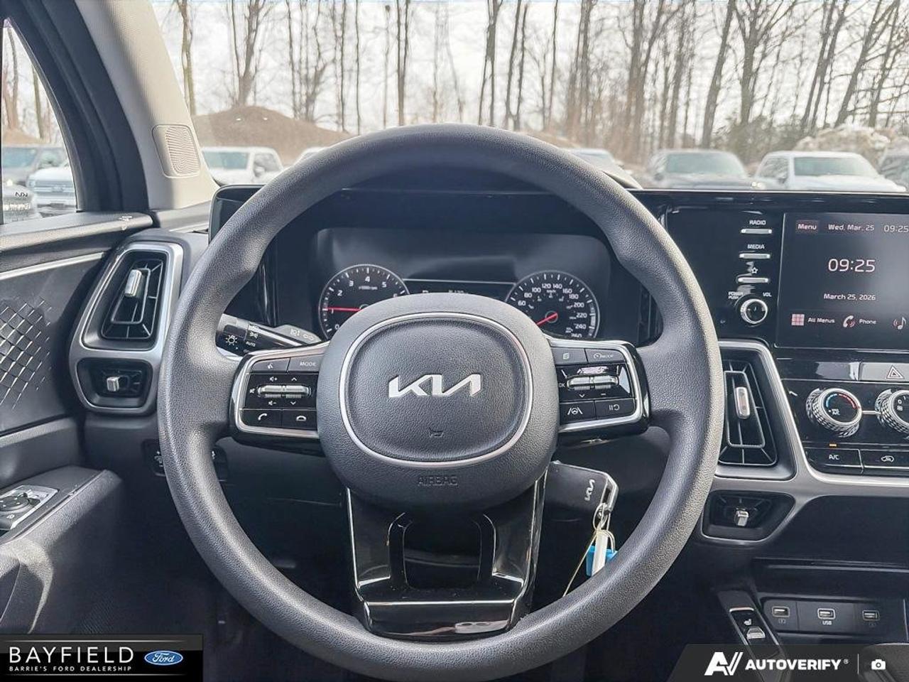 2023 Kia Sorento LX+ Photo