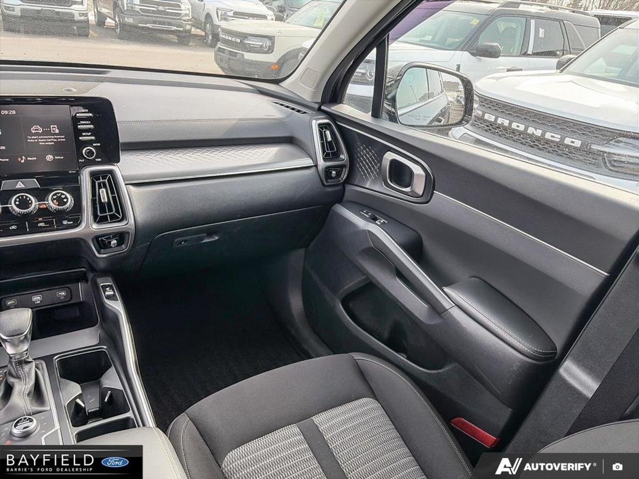 2023 Kia Sorento LX+ Photo
