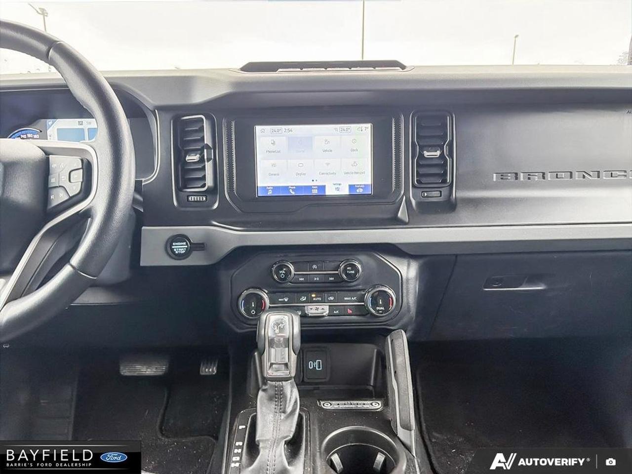 2022 Ford Bronco  Photo