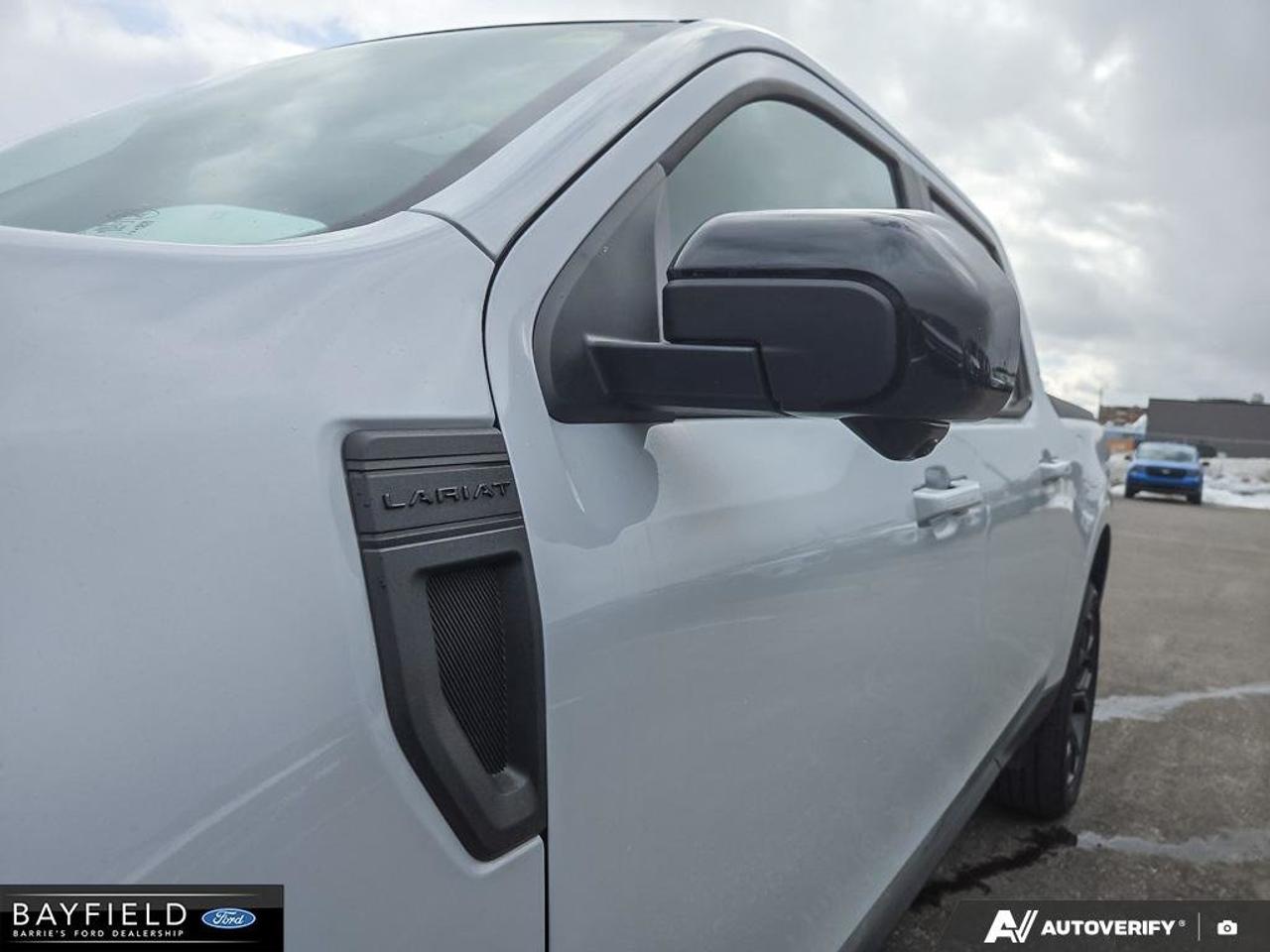 2026 Ford Maverick Lariat Photo