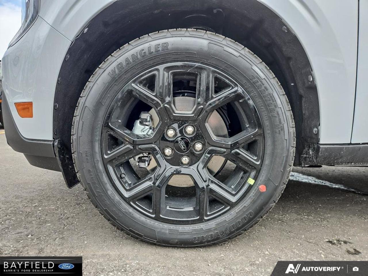 2026 Ford Maverick Lariat Photo