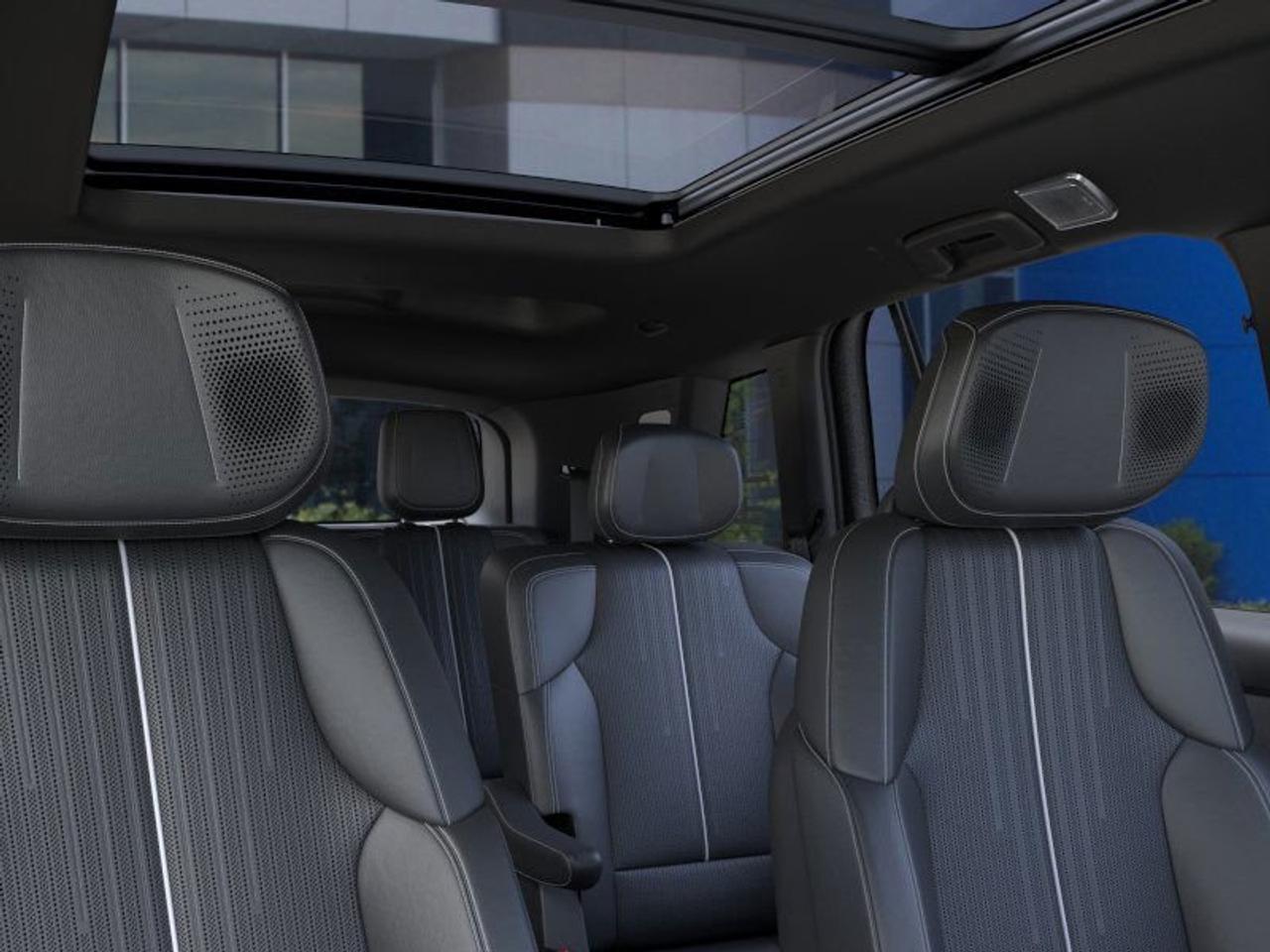 2026 Cadillac VISTIQ Sport Photo