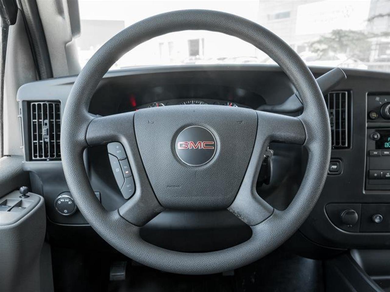 2026 GMC Savana Cargo 2500 WT 135'' Photo
