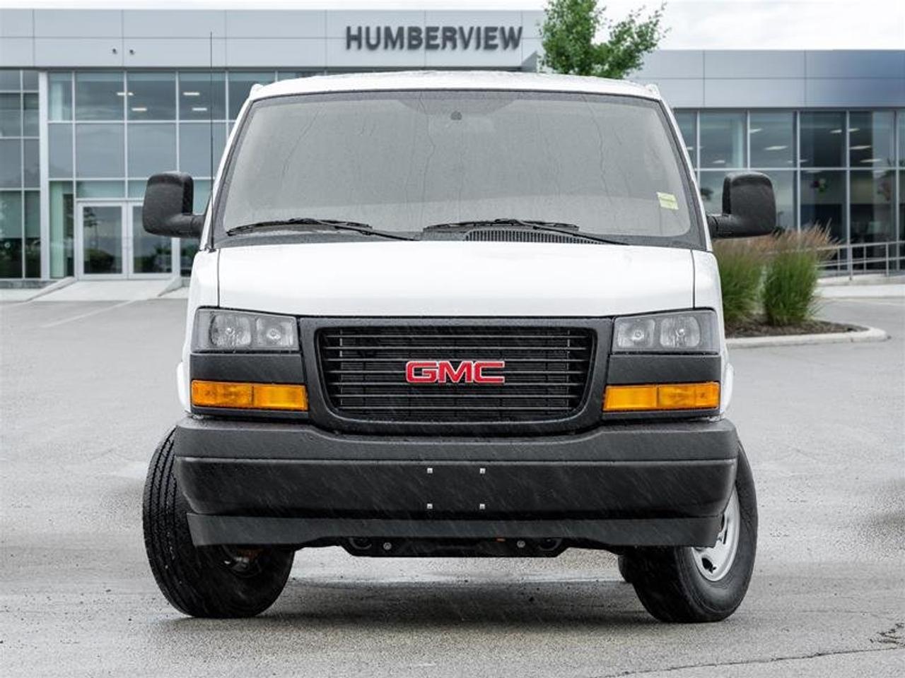 2026 GMC Savana Cargo 2500 WT 135'' Photo