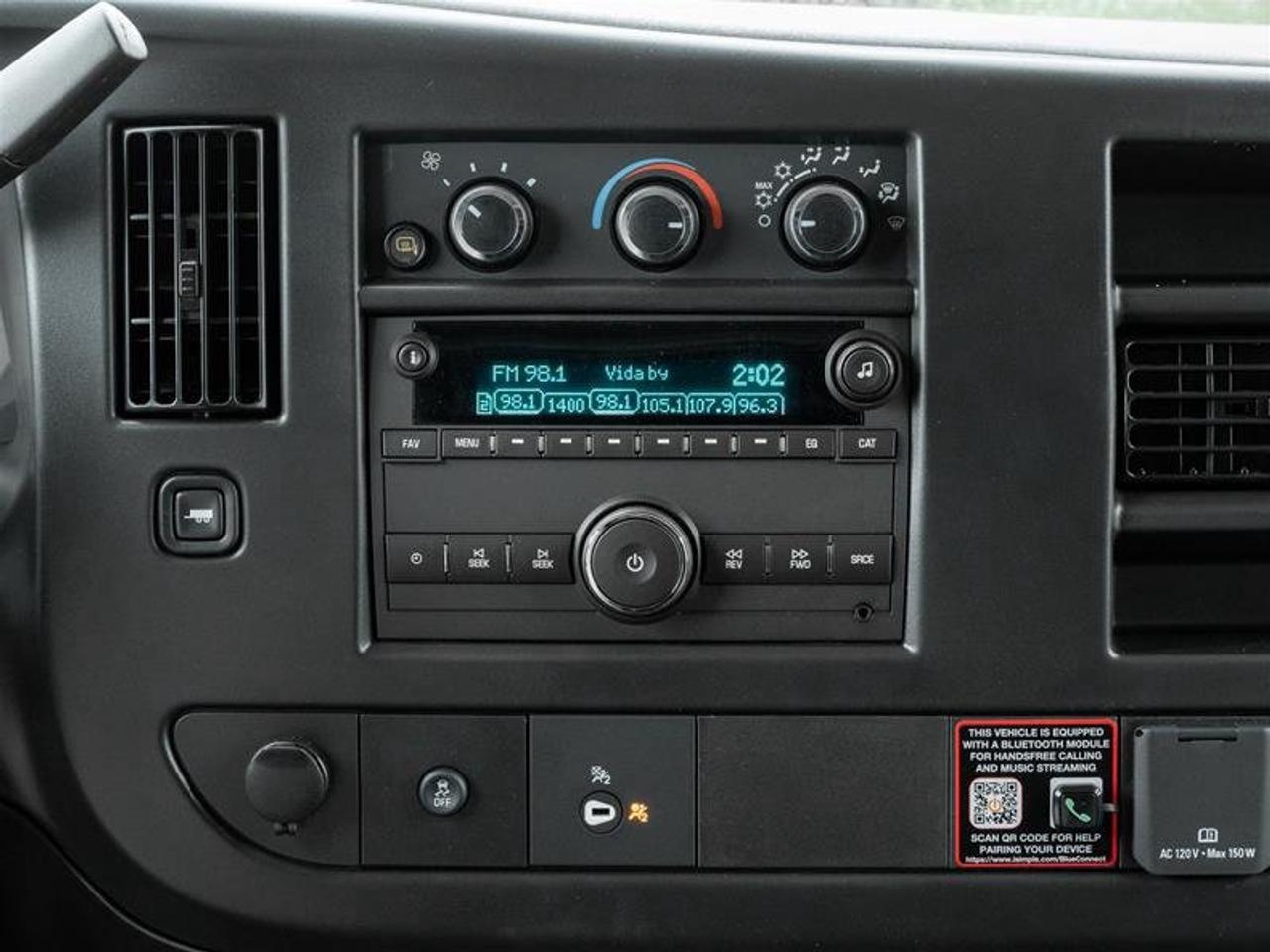 2026 GMC Savana Cargo 2500 WT 135'' Photo